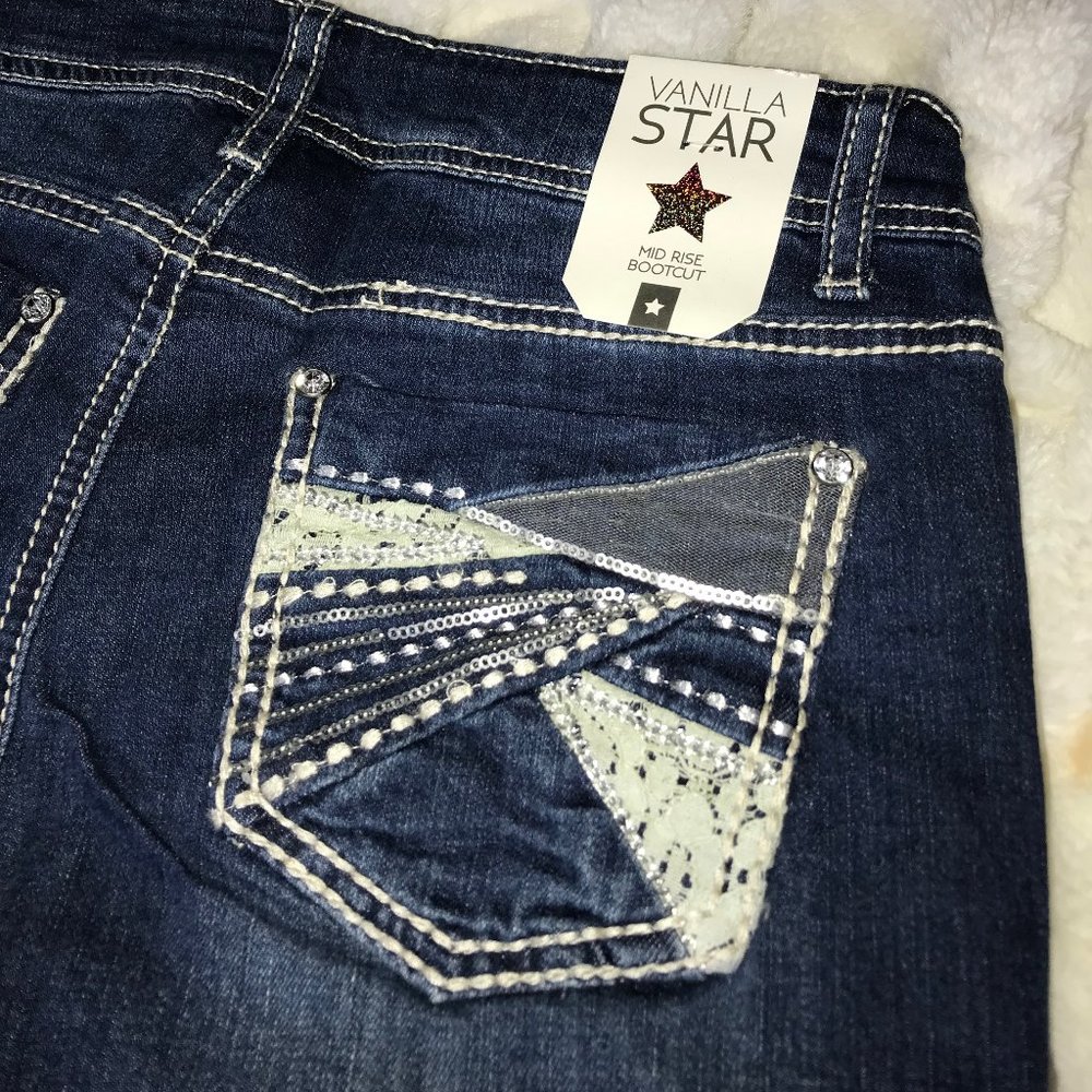 Vanilla Star Midrise Bootcut Jeans, Sz 7, NWT!